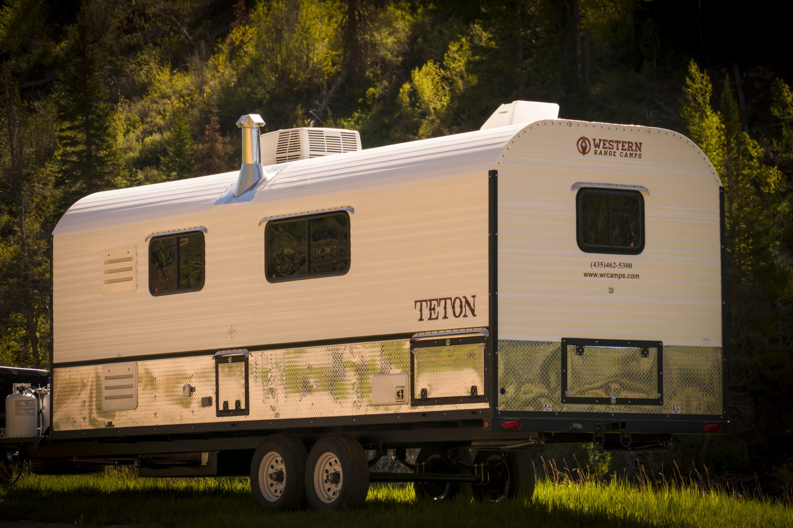 Teton (Small Bathroom)